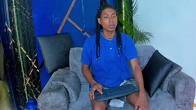 Walkers05 online show from 07/15/26, 06:13