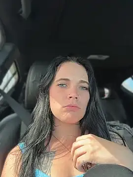 ahungkittykat online show from 05/18/26, 08:36