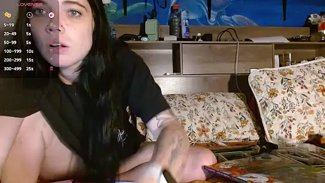 ahungkittykat online show from 05/25/26, 05:46