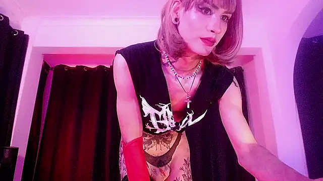PervertedMissCloe online show from 07/25/26, 04:10