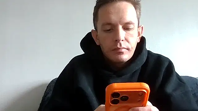 Snapshot of verscub6969 chatting on 04/11/26, 08:40 verscub6969 online show from 04/11/26, 08:40