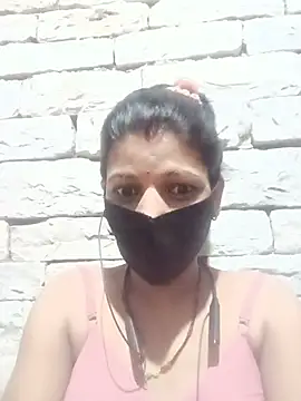 Divya-11431 online show from 07/15/26, 08:25