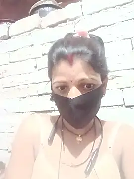 Divya-11431 online show from 07/18/26, 08:51