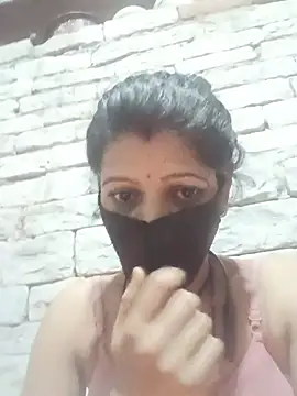 Divya-11431 online show from 07/23/26, 05:44
