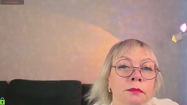 Ann Annise online show from 03/04/26, 01:22