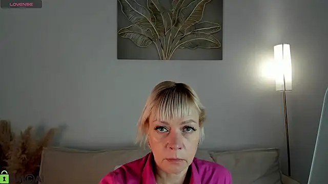 Ann Annise online show from 05/17/26, 01:14