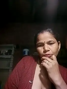 Snapshot of Pooja_sahu chatting on 02/18/26, 07:32 Pooja sahu online show from 02/18/26, 07:32
