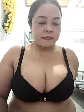 Snapshot of Baby-bigtits2026 chatting on 03/26/26, 02:22 Baby-bigtits2026 online show from 03/26/26, 02:22