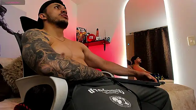 LiamReigns  online show from 07/28/26, 03:13