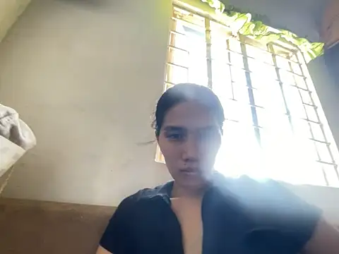 Sweetiebabe25 online show from 05/04/26, 05:36