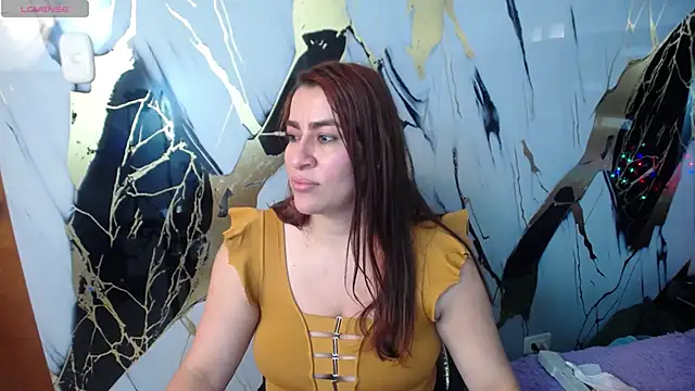 Snapshot of Alison-mar chatting on 04/16/26, 09:39 Alison-mar online show from 04/16/26, 09:39