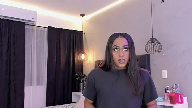 naomi  blair online show from 06/30/26, 03:29