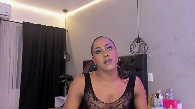 naomi  blair online show from 07/23/26, 03:37