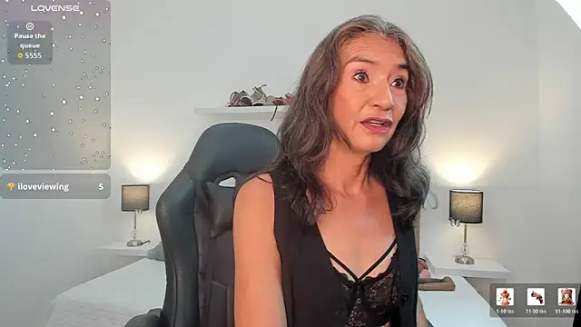 Snapshot of Emma_Mendozaa chatting on 03/26/26, 11:38 Emma Mendozaa online show from 03/26/26, 11:38