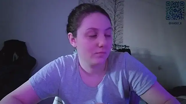 Snapshot of Holy_Kveta chatting on 03/25/26, 03:56 Holy Kveta online show from 03/25/26, 03:56