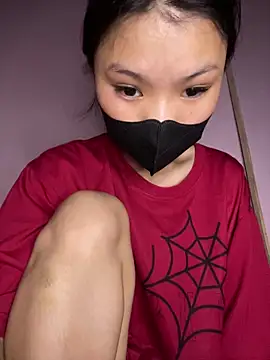 siting00 online show from 05/06/26, 02:22
