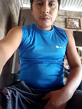 Snapshot of elburrotio chatting on 03/17/26, 05:05 elburrotio online show from 03/17/26, 05:05