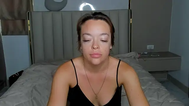 Snapshot of stellaa_quenn chatting on 03/09/26, 12:14 stellaa quenn online show from 03/09/26, 12:14