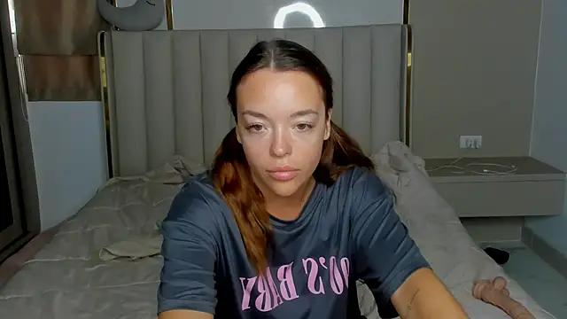 Snapshot of stellaa_quenn chatting on 04/23/26, 12:12 stellaa quenn online show from 04/23/26, 12:12