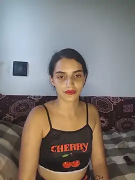 SoniaMoonnnnn online show from 06/09/26, 06:19