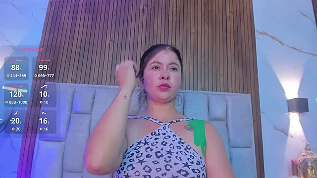 Scarlet Rosexx online show from 05/20/26, 02:51