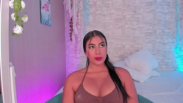 victoria figueroa online show from 07/12/26, 07:38