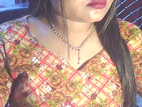 Snapshot of Nusrat_Faria chatting on 04/07/26, 12:16 Nusrat Faria online show from 04/07/26, 12:16