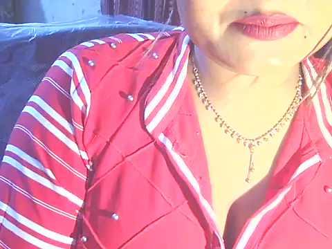Snapshot of Nusrat_Faria chatting on 04/18/26, 10:10 Nusrat Faria online show from 04/18/26, 10:10