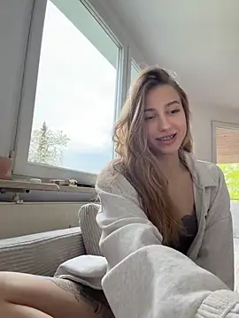 romyxxs online show from 04/25/26, 05:54