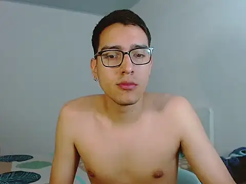 Snapshot of NickFin chatting on 04/12/26, 04:45 NickFin online show from 04/12/26, 04:45