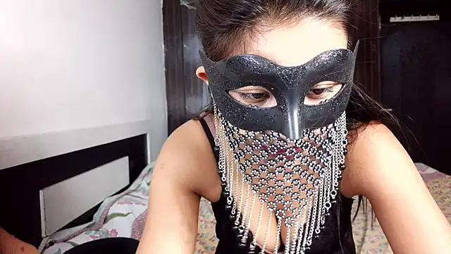 Snapshot of Alina_Teen chatting on 04/05/26, 08:33 Alina Teen online show from 04/05/26, 08:33