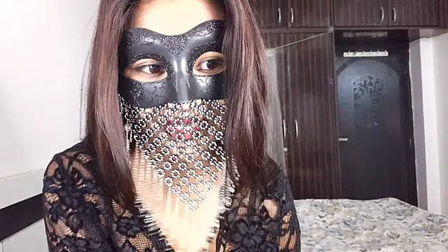 Snapshot of Alina_Teen chatting on 05/07/26, 08:09 Alina Teen online show from 05/07/26, 08:09