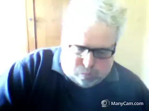 Snapshot of swichcassanesi chatting on 02/01/26, 01:09 swichcassanesi online show from 02/01/26, 01:09