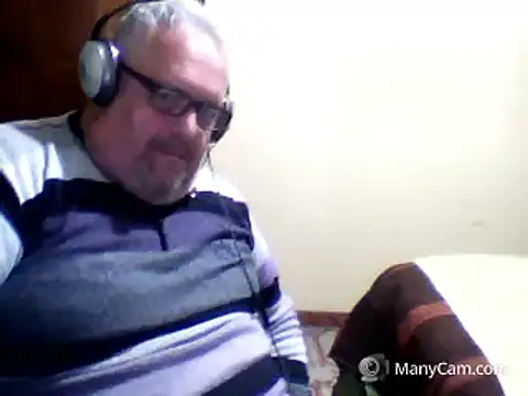Snapshot of swichcassanesi chatting on 04/15/26, 07:58 swichcassanesi online show from 04/15/26, 07:58