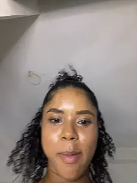 Snapshot of LIA_PARKERR chatting on 03/08/26, 11:19 LIA PARKERR online show from 03/08/26, 11:19