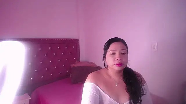 miafuegolatino online show from 06/12/26, 03:05