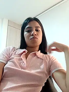 Snapshot of tifany_lechosa111 chatting on 02/01/26, 12:20 tifany lechosa111 online show from 02/01/26, 12:20