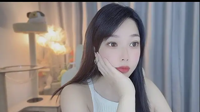 Snapshot of Yumi_yuni chatting on 05/07/26, 06:08 Yumi yuni online show from 05/07/26, 06:08