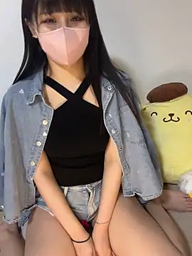Snapshot of Mitsuki__jp chatting on 04/18/26, 10:08 Mitsuki jp online show from 04/18/26, 10:08