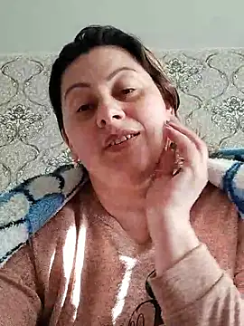 Snapshot of Soli9999 chatting on 04/05/26, 03:42 Soli9999 online show from 04/05/26, 03:42