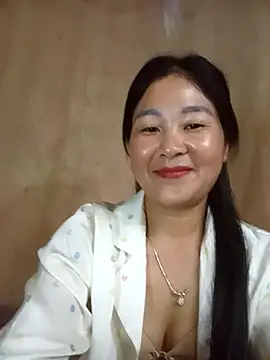 Snapshot of Dunk-namic chatting on 04/22/26, 02:58 Dunk-namic online show from 04/22/26, 02:58
