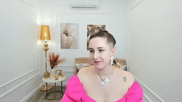 Snapshot of CaseyTerini chatting on 03/24/26, 11:15 CaseyTerini online show from 03/24/26, 11:15