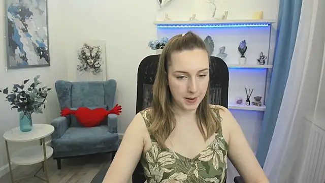 Snapshot of CaseyTerini chatting on 05/04/26, 03:46 CaseyTerini online show from 05/04/26, 03:46