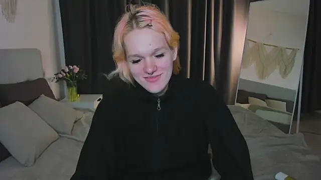 Snapshot of Lollita_Morgan chatting on 05/24/26, 01:27 Lollita Morgan online show from 05/24/26, 01:27