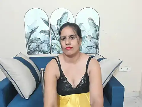 sara conorr online show from 06/04/26, 09:48