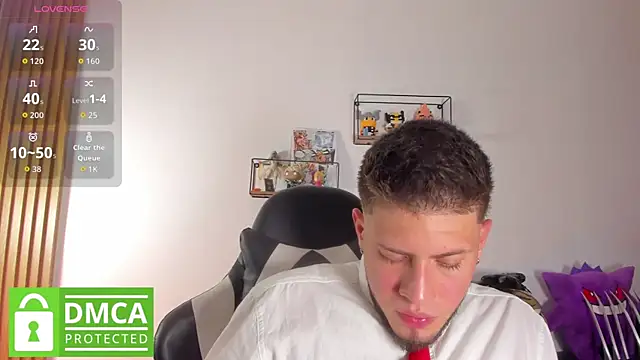 Snapshot of SebastianMaximoff_ chatting on 04/12/26, 01:10 SebastianMaximoff online show from 04/12/26, 01:10