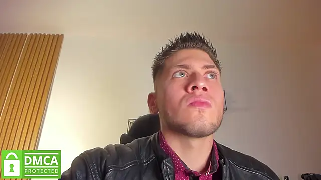 Snapshot of SebastianMaximoff_ chatting on 05/12/26, 08:06 SebastianMaximoff online show from 05/12/26, 08:06