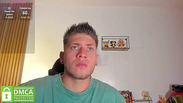 Snapshot of SebastianMaximoff_ chatting on 05/14/26, 08:04 SebastianMaximoff online show from 05/14/26, 08:04