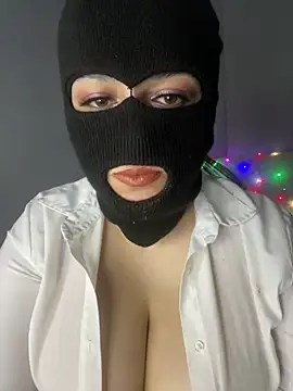 Snapshot of maryam-6 chatting on 02/17/26, 09:10 maryam-6 online show from 02/17/26, 09:10