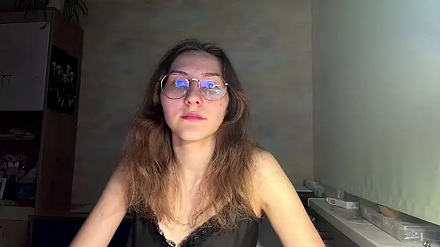 Miaaa Moon online show from 06/01/26, 07:15